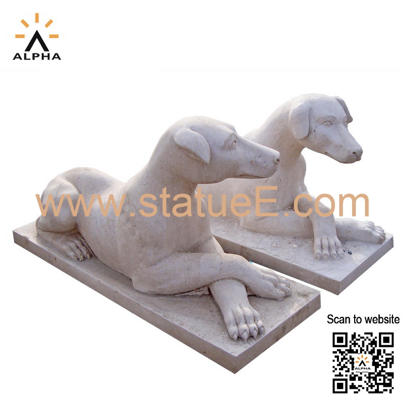Friends dog statue